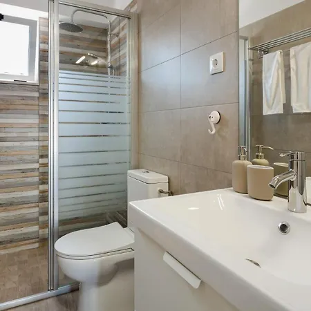 2 Bdr Vilamoura Escape W Balcony By Lovelystay Quarteira Exterior photo