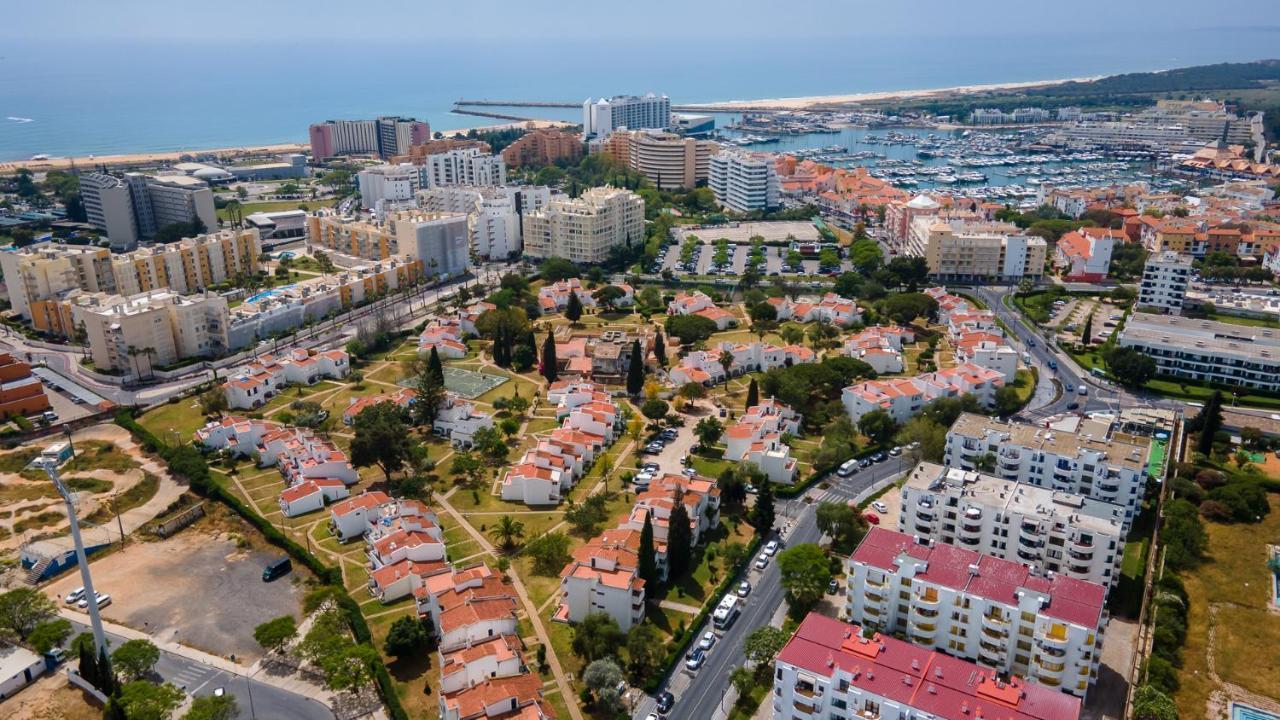 2 Bdr Vilamoura Escape W Balcony By Lovelystay * Quarteira