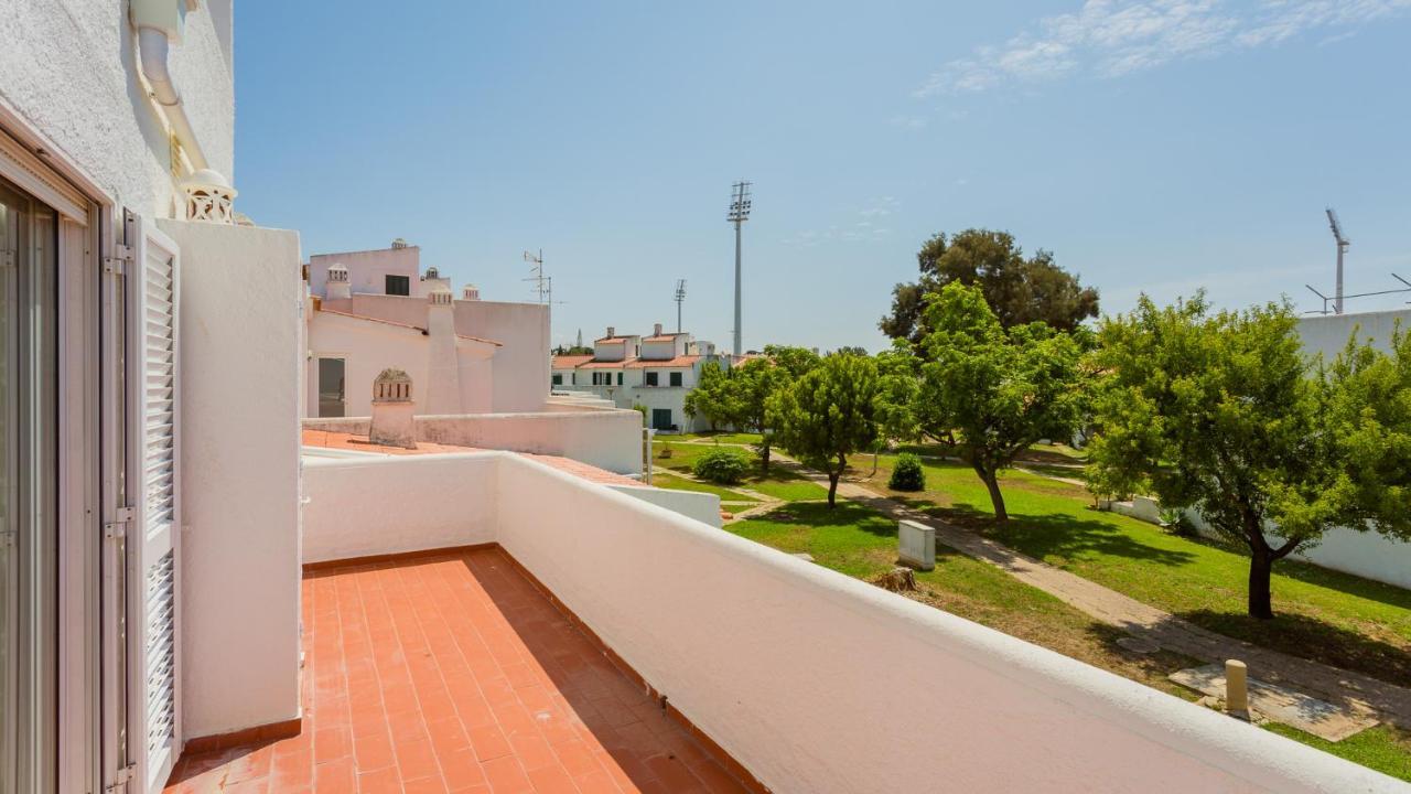 2 Bdr Vilamoura Escape W Balcony By Lovelystay Apartment Quarteira